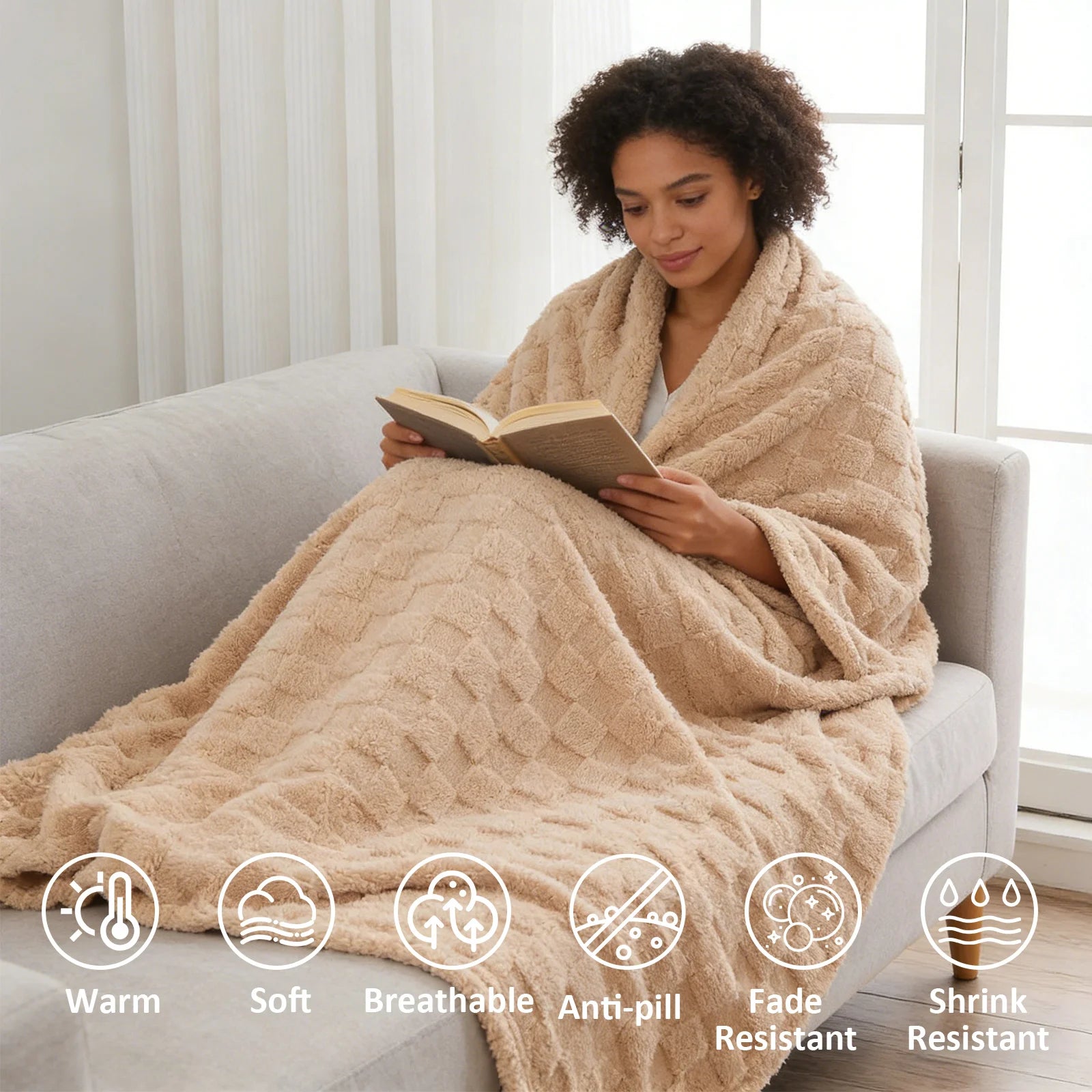 Lightweight Fluffy Blanket, Soft Fleece Throw for Sofa Bed, Cozy Plush Blanket for All Seasons, Machine Washable.