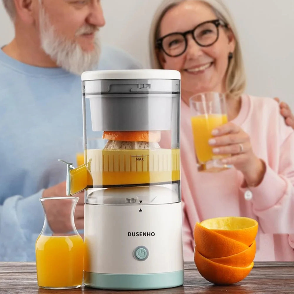 Portable Electric Juicer Rechargeable Citrus Press USB Charging Orange Lemon Squeezer