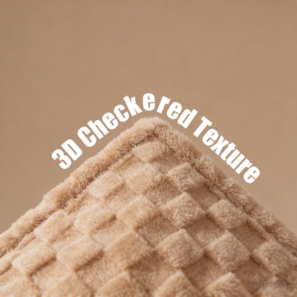 Lightweight Fluffy Blanket, Soft Fleece Throw for Sofa Bed, Cozy Plush Blanket for All Seasons, Machine Washable.