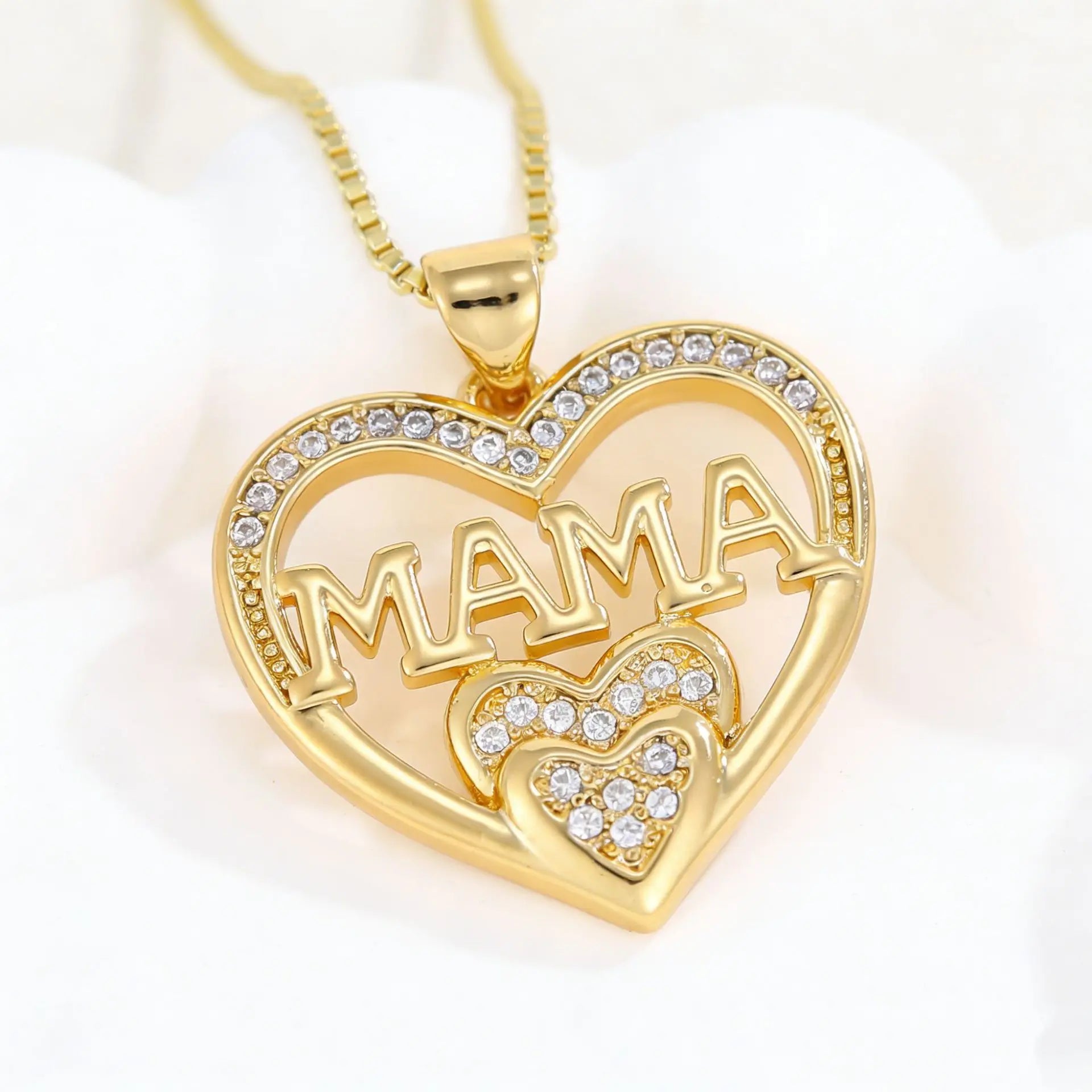 New Creative and Unique Shiny Pendant Necklace,Mother's Day Necklace, Simple Heart