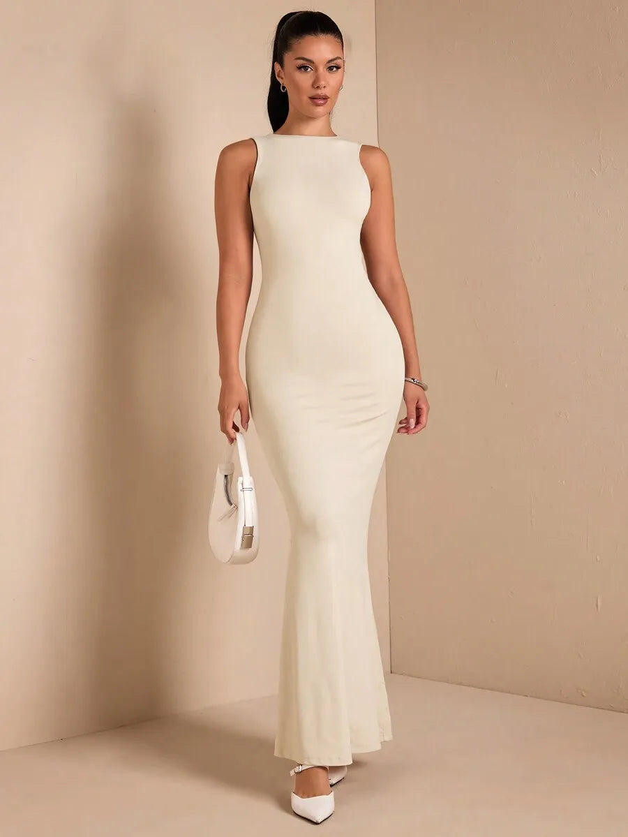 Cream Backless Sleeveless Maxi Dress with Ruched Detail for Evening Events