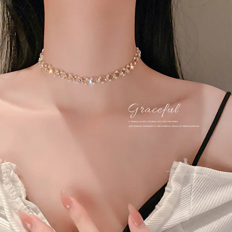New Simple Hollow Love Heart Pendant Necklace