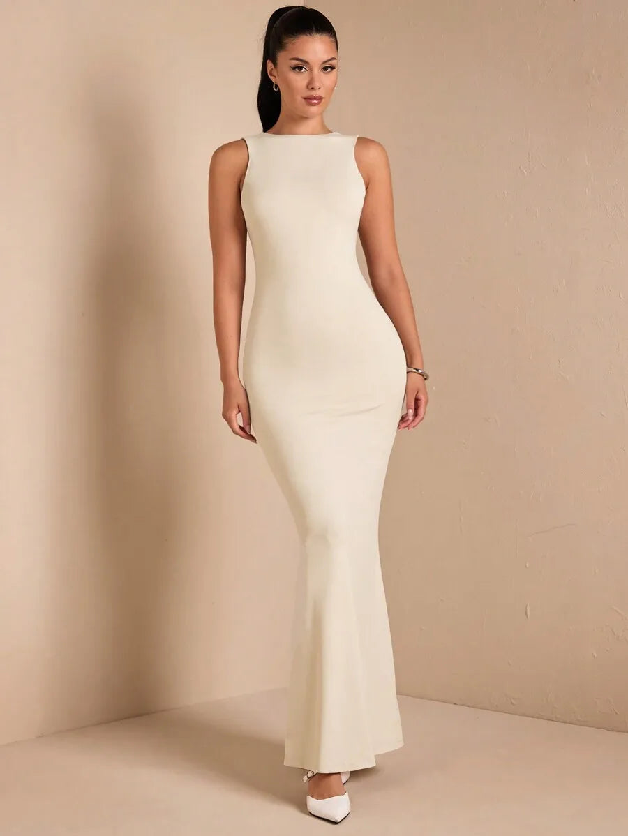 Cream Backless Sleeveless Maxi Dress with Ruched Detail for Evening Events