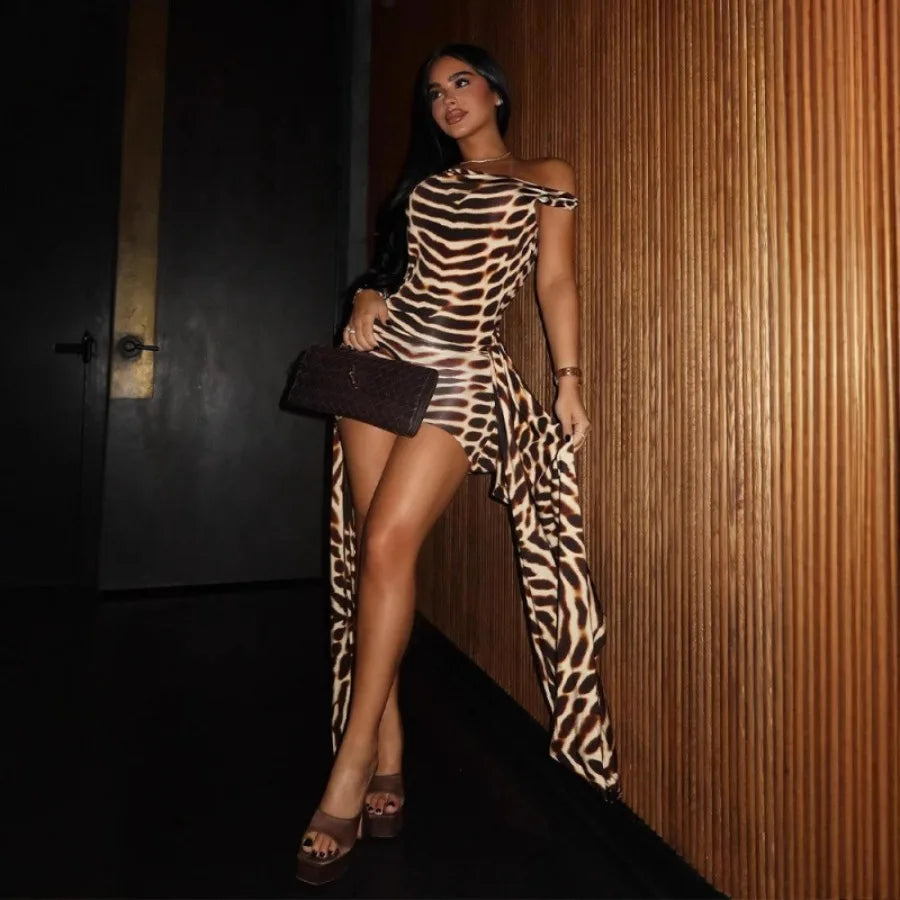 Short streamer dress