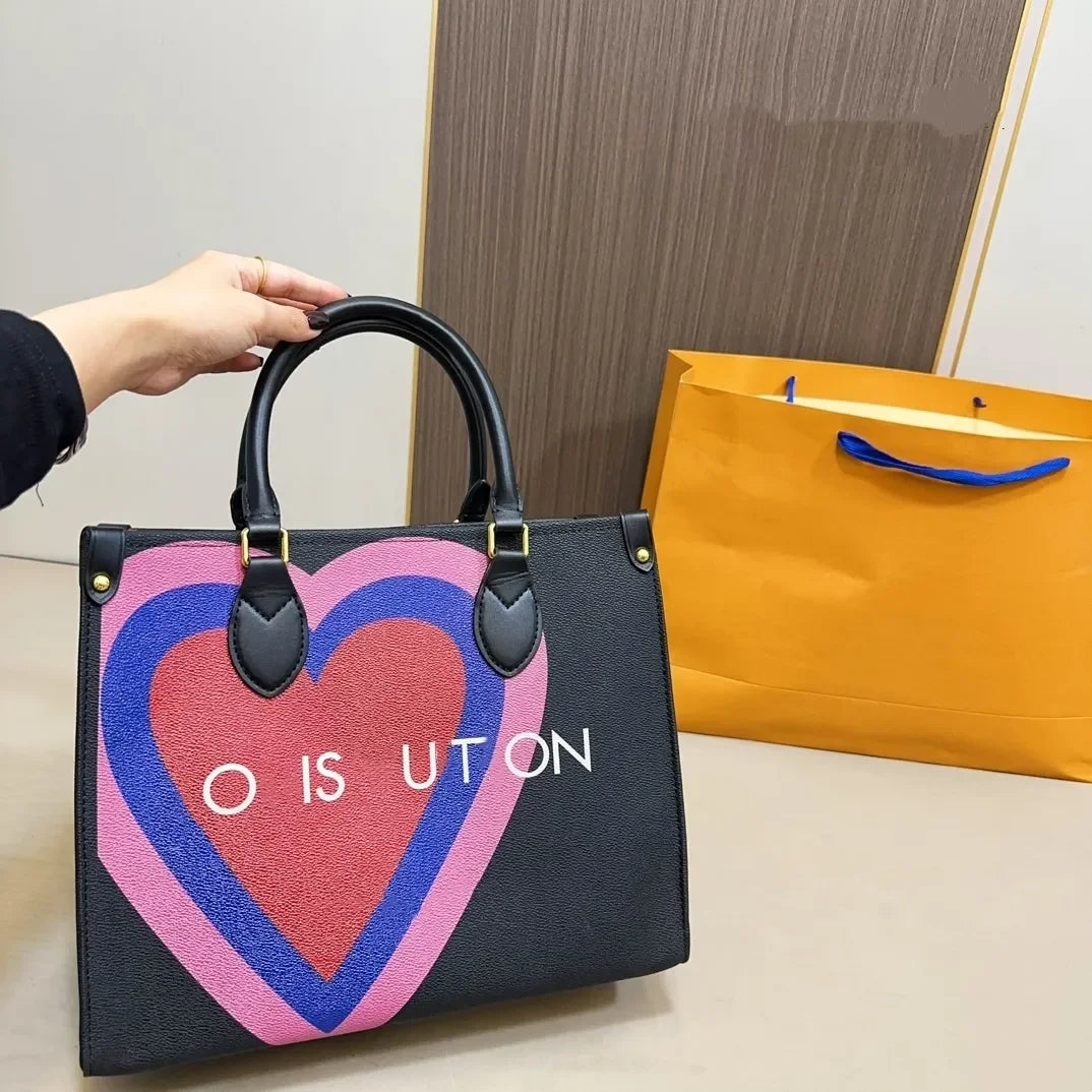Designer Bag on the go cross body shoulder Luxury high capacity shop louis vouittonly