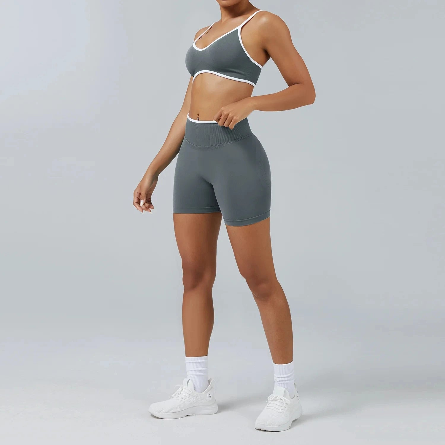 2PCS Yoga Suit Seamless with Chest Pad Tight Sports Bras