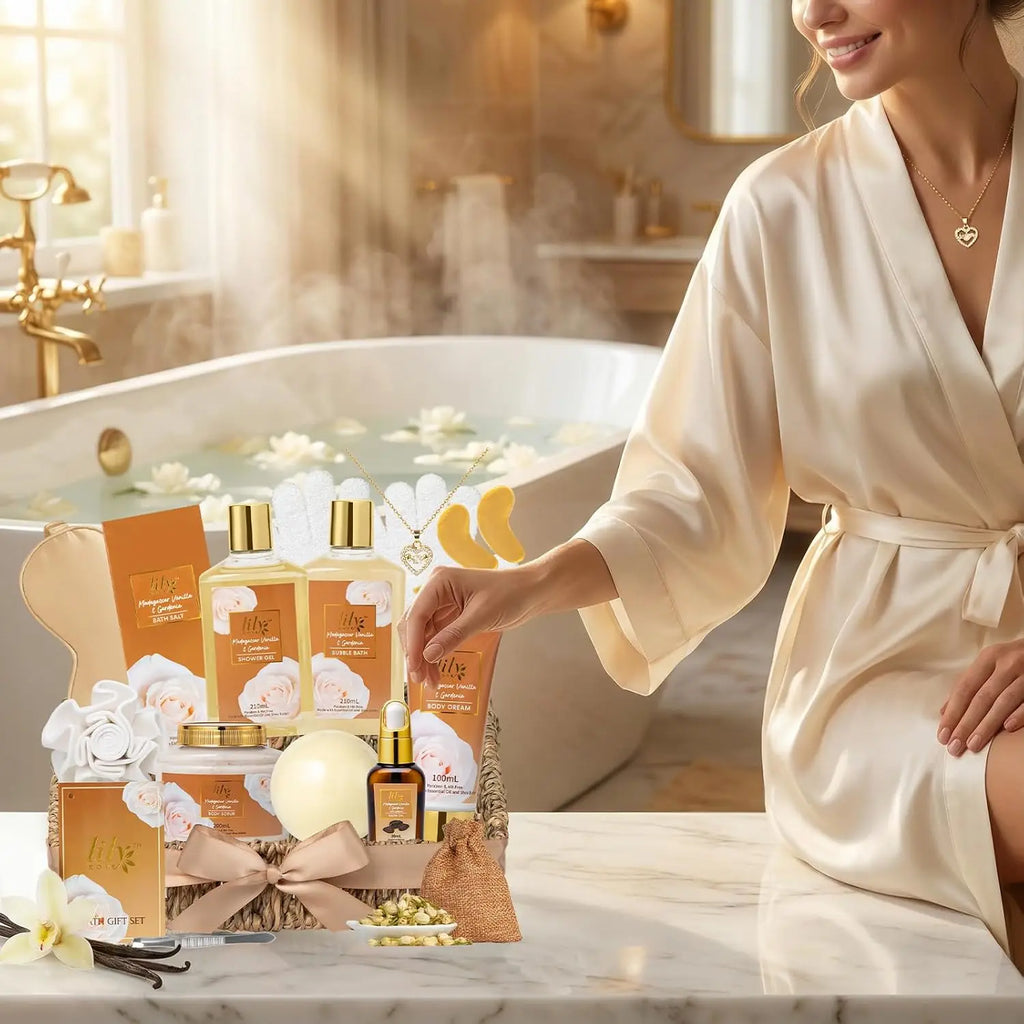 17-Piece Vanilla Bath & Body Gift Set for Women - Spa Basket with Luxurious Essentials