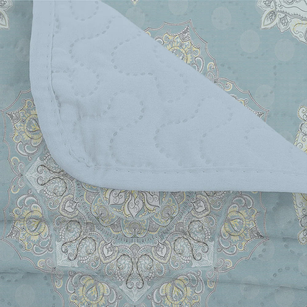 Boho Printed Quilt Set, Cal King, Durable, Breathable and Unique Summer Bedding Set, Including 1 Quilt, 1/2 Pillowcase