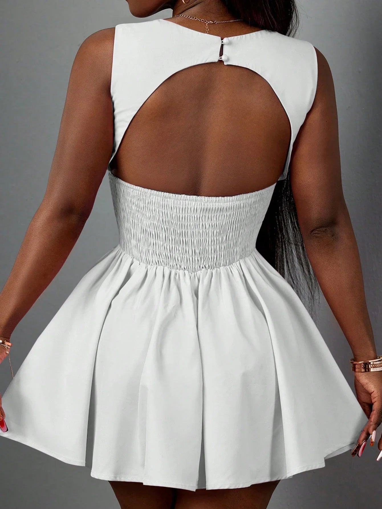 Elegant White A-Line Mini Dress With Square Neck, Flared Skirt, And Backless Design For Summer Parties