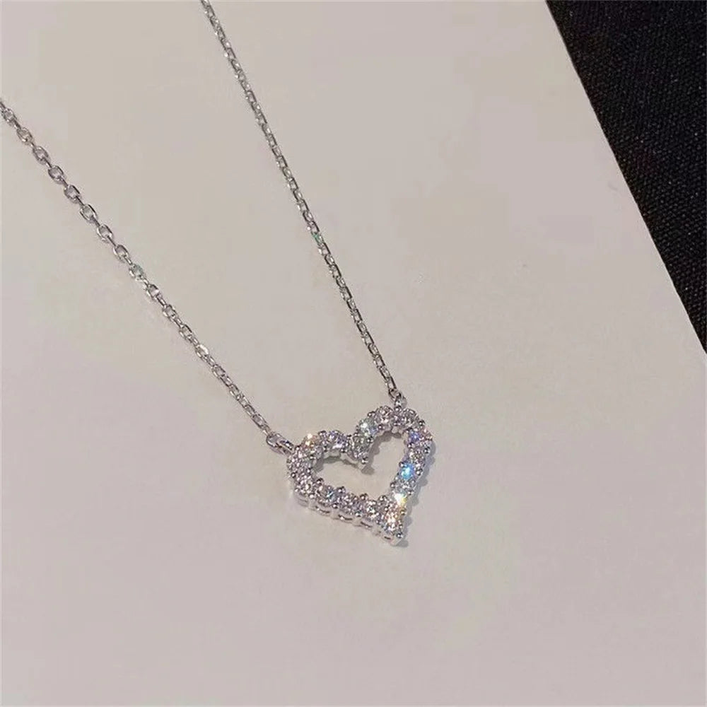 Crystal Hollow Love Pendant Necklace Romantic Zircon Simple Necklace For Women Trendy Jewelry Accessories