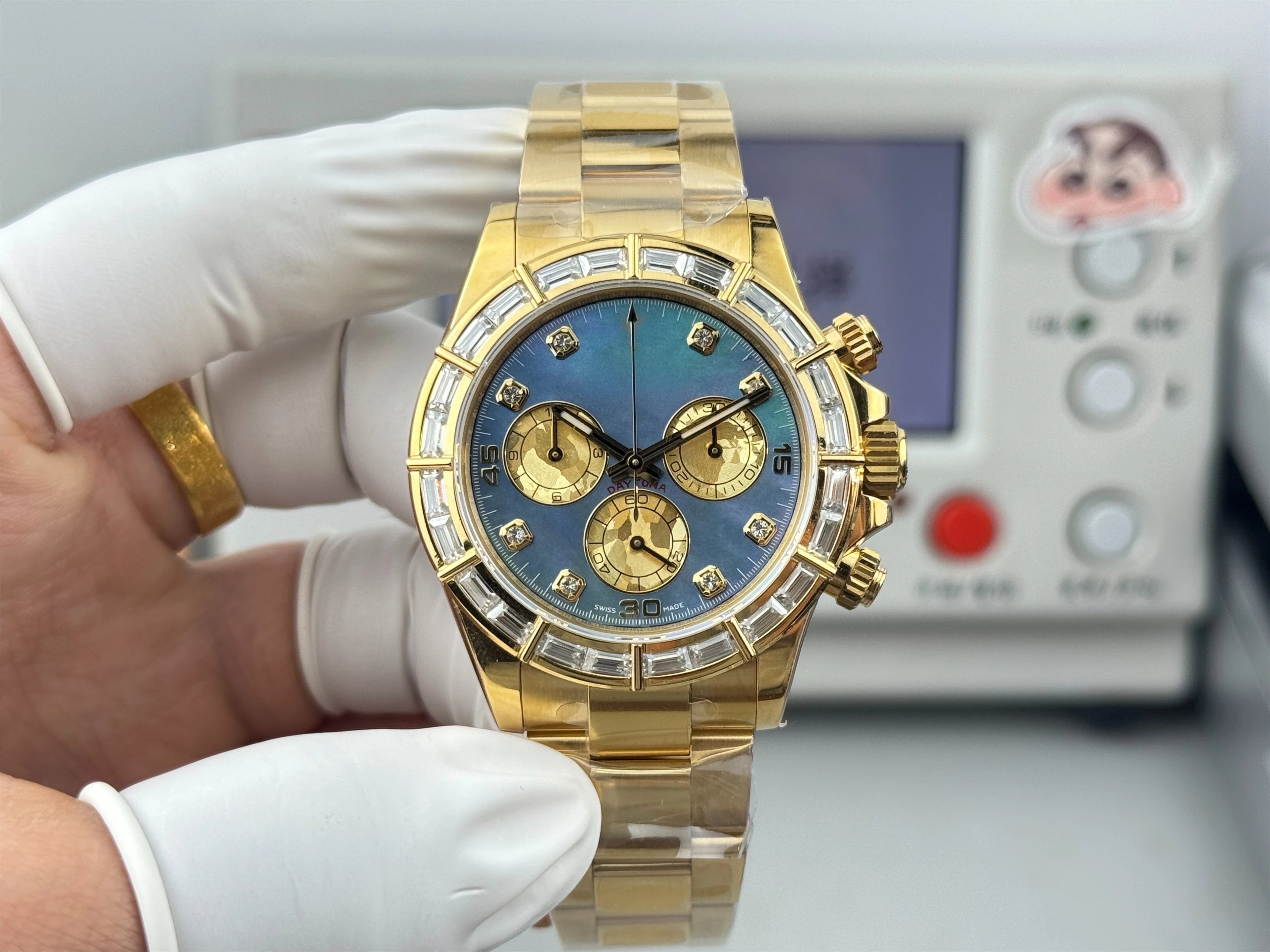 R+ Premium Versatile Watch