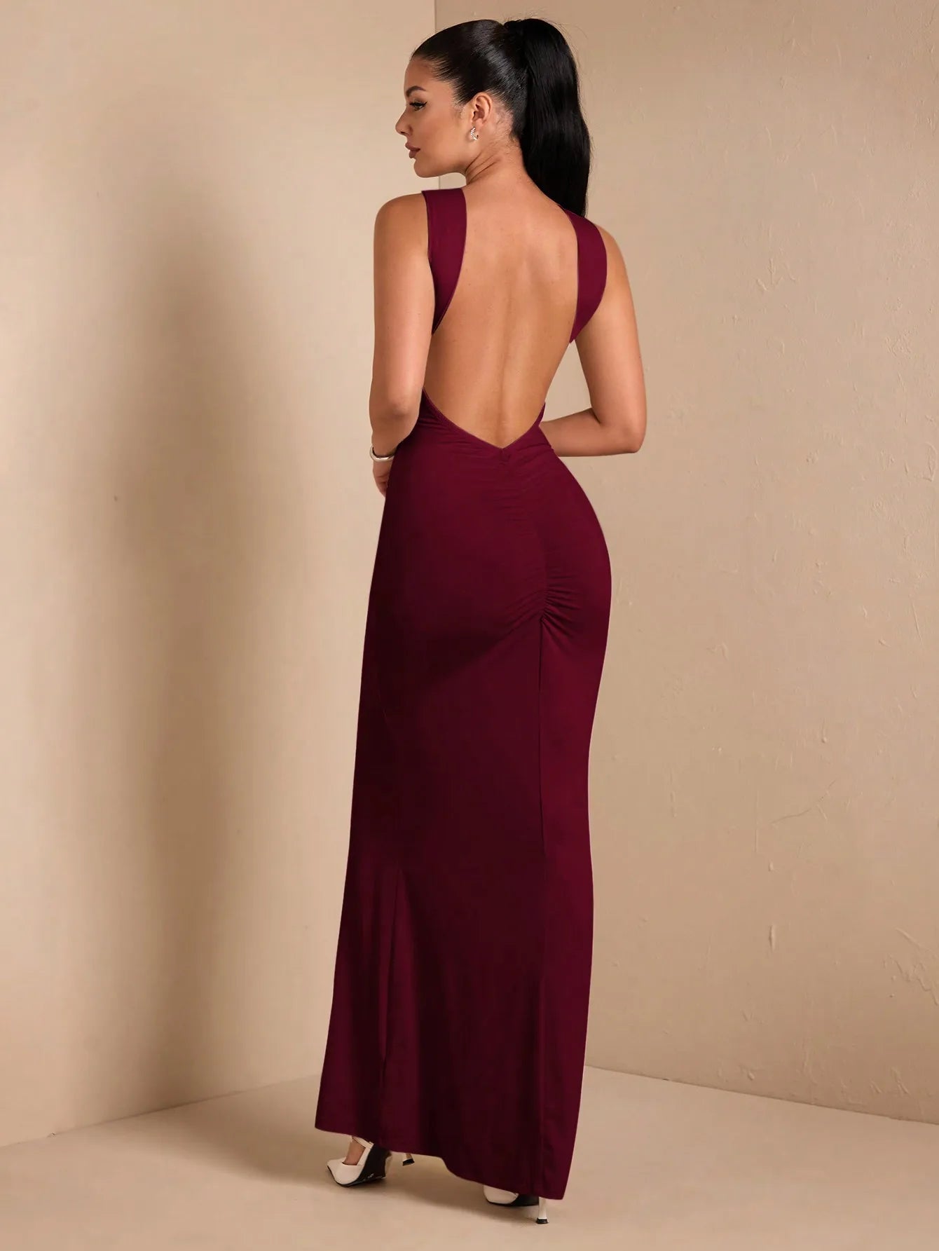 Cream Backless Sleeveless Maxi Dress with Ruched Detail for Evening Events